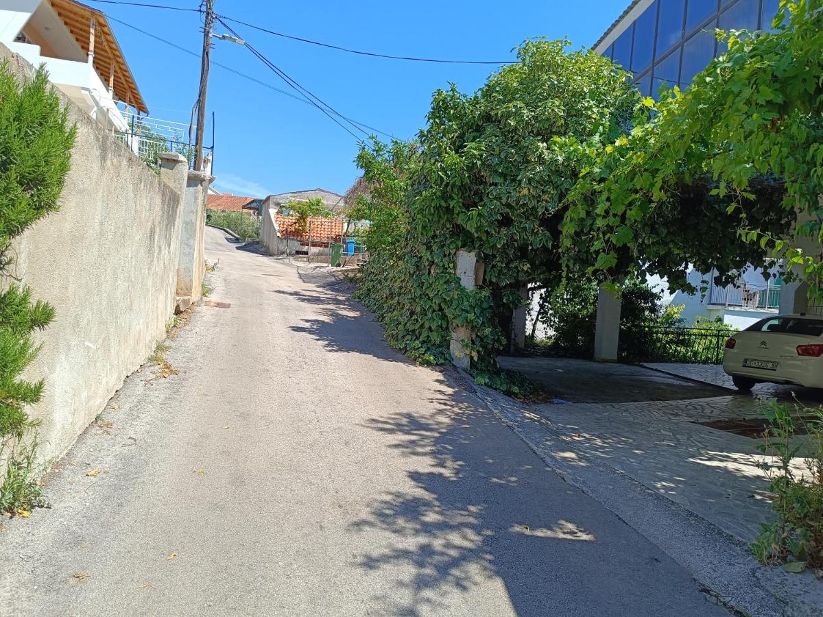 Hostel Rasema Trogir Eksteriør billede
